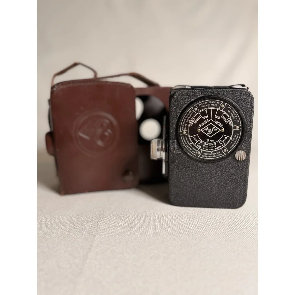 Vtg Agfa Movex 8 Movie Camera - WORKING MOTOR - w/ Case & Agfacolor Cassette